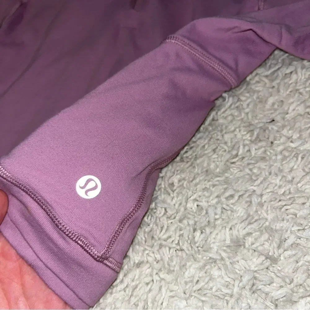 Lululemon it’s rulu cropped quarter zip size 4